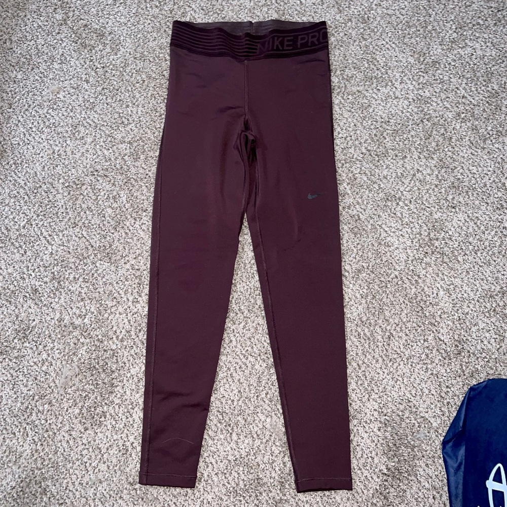 Nike Pro High Waisted Leggings